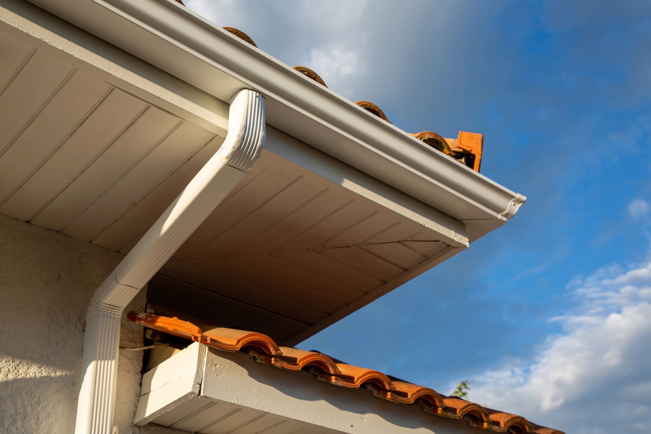 A close up of the gutter on a house